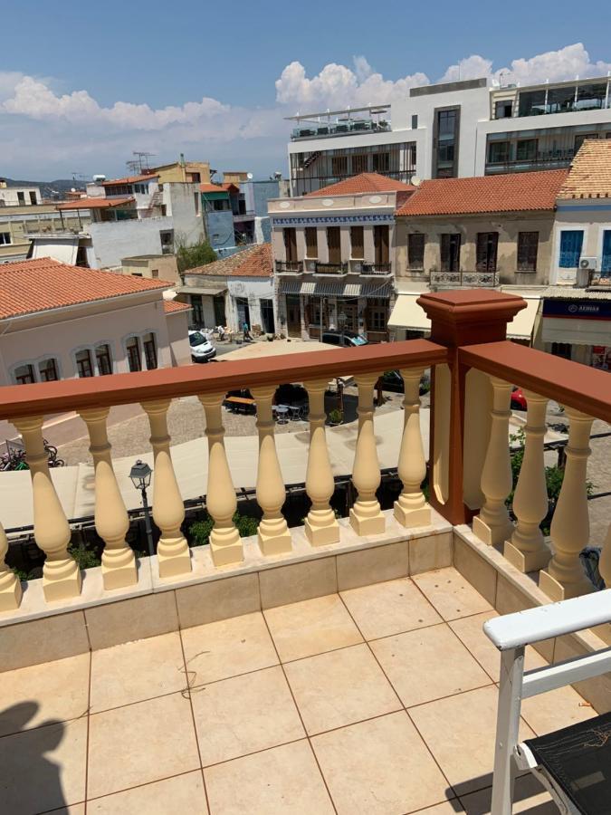 Amfitrion City Gythio Exterior foto